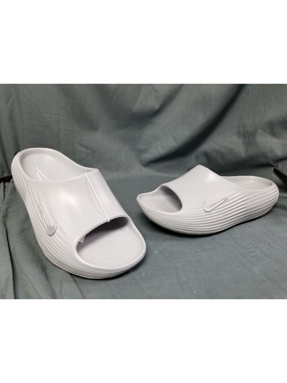 Nike ReactX Rejuven8 Slides HV4479 002 Wolf Grey Men's Size 7 NEW W/TAGS! - Picture 1 of 11